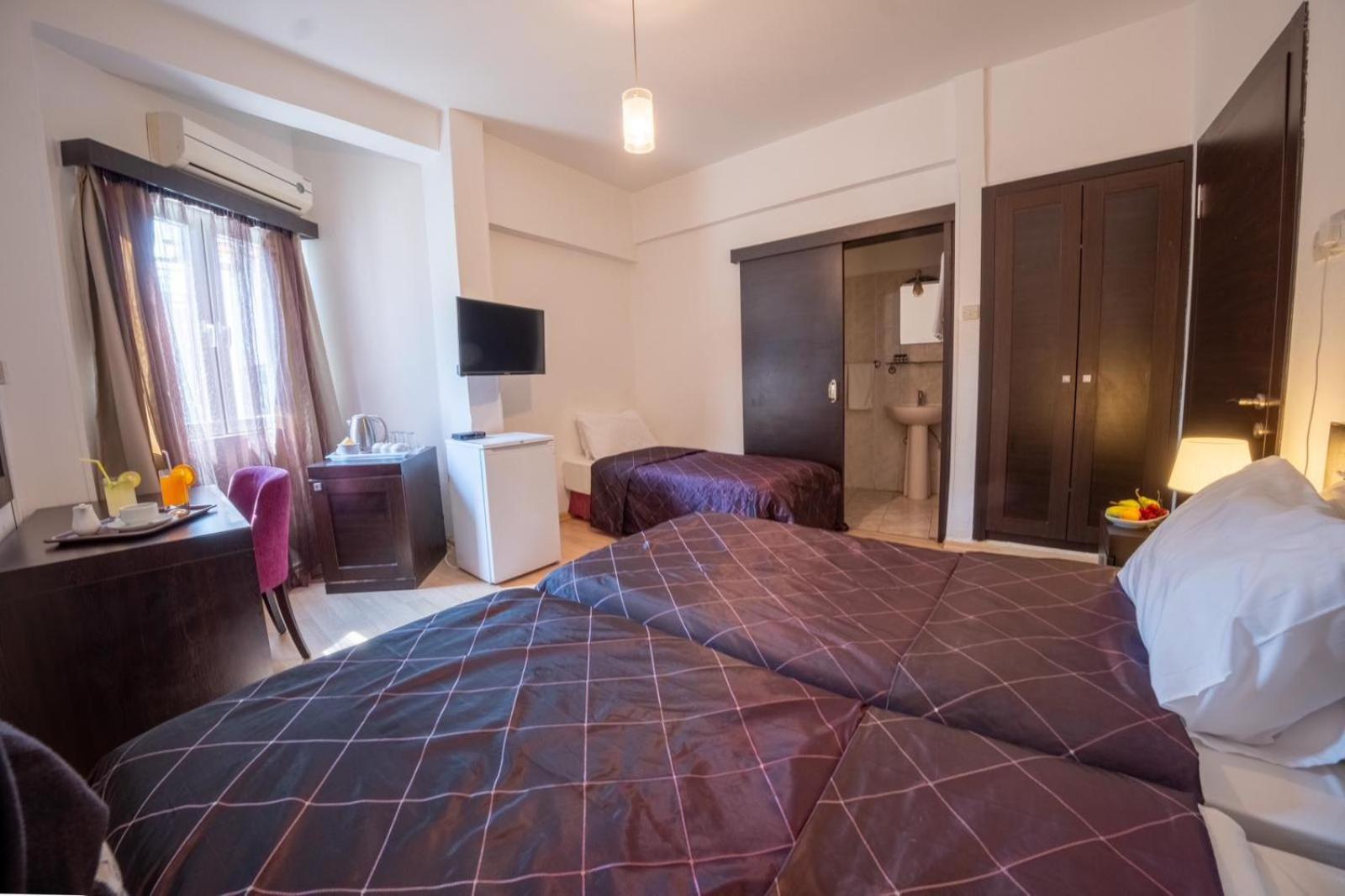 Kyrenia British Harbour Hotel Bagian luar foto
