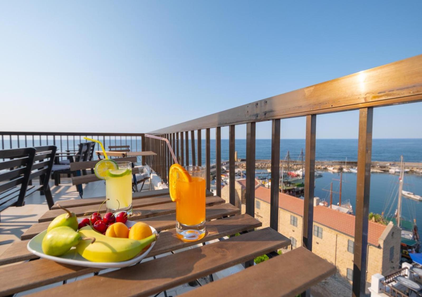Kyrenia British Harbour Hotel Bagian luar foto